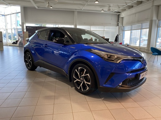 Toyota C-HR vaihtoauto