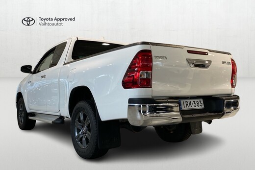Toyota Hilux vaihtoauto