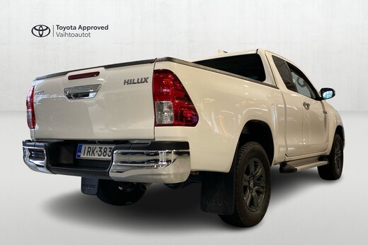 Toyota Hilux vaihtoauto