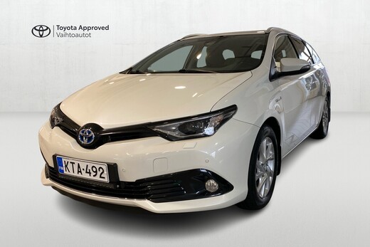 Toyota Auris vaihtoauto