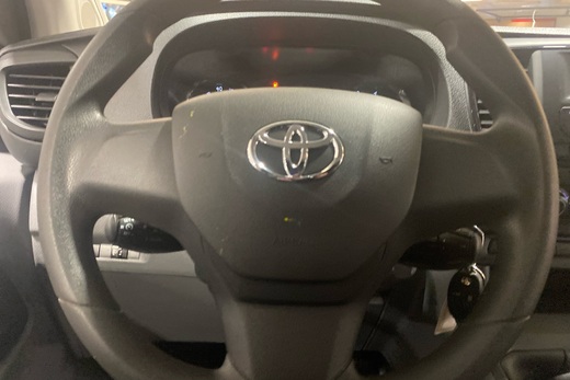 Toyota Proace vaihtoauto