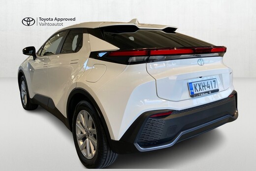 Toyota C-HR vaihtoauto