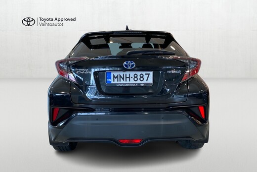 Toyota C-HR vaihtoauto