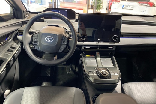 Toyota bZ4X vaihtoauto