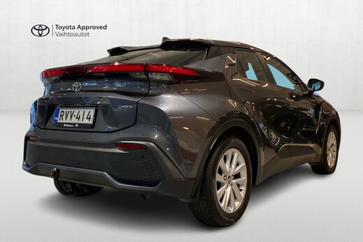Toyota C-HR vaihtoauto