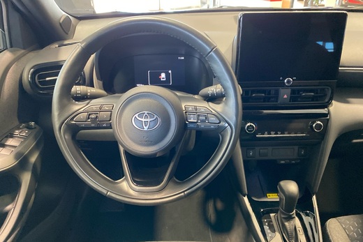 Toyota Yaris Cross vaihtoauto