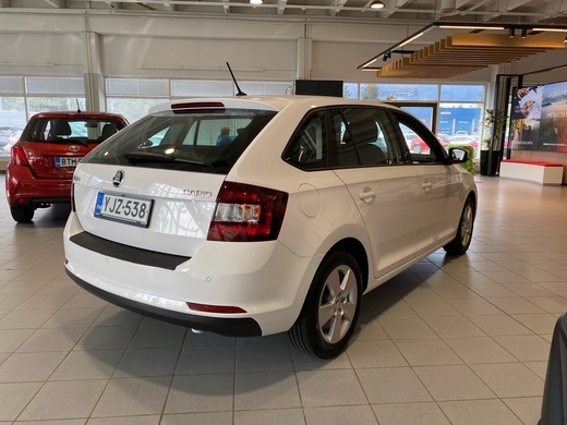 Skoda Rapid vaihtoauto