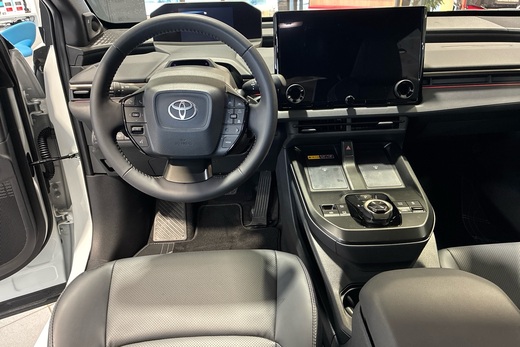 Toyota bZ4X vaihtoauto