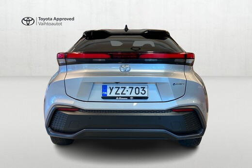 Toyota C-HR vaihtoauto