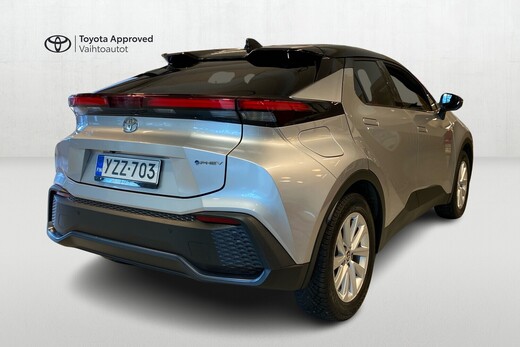 Toyota C-HR vaihtoauto