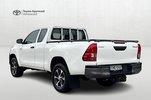 Toyota Hilux vaihtoauto