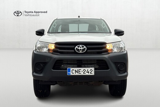 Toyota Hilux vaihtoauto
