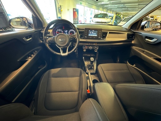 Kia Rio vaihtoauto