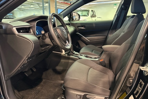 Toyota Corolla Cross vaihtoauto