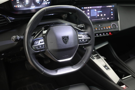 Peugeot 308 vaihtoauto