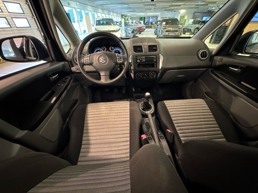 Suzuki SX4 vaihtoauto