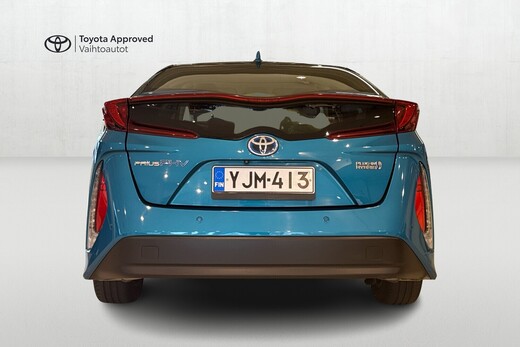 Toyota Prius Plug-in vaihtoauto
