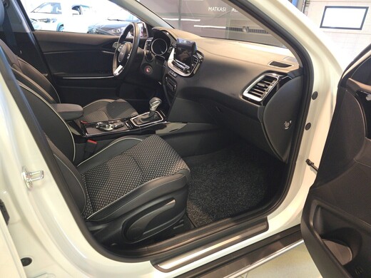 Kia XCeed vaihtoauto