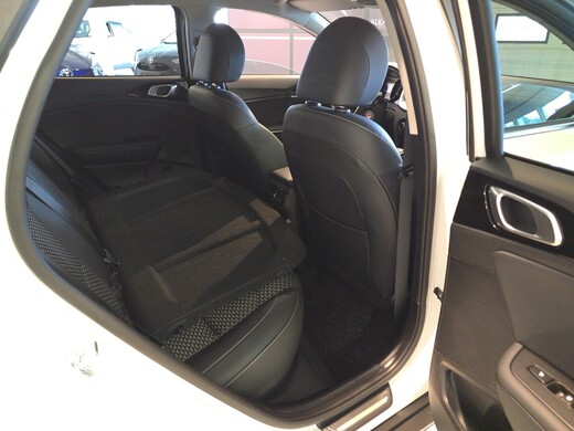 Kia XCeed vaihtoauto