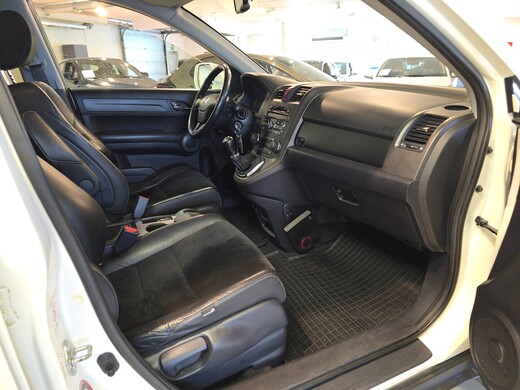 Honda CR-V vaihtoauto