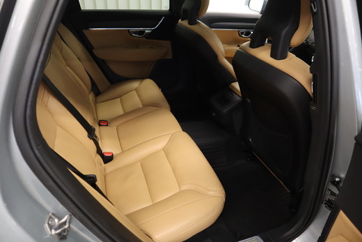 Volvo V90 Cross Country vaihtoauto