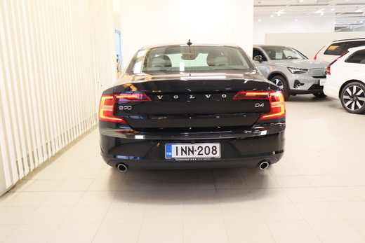 Volvo S90 vaihtoauto