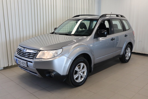 Subaru Forester vaihtoauto