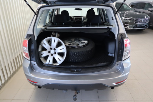 Subaru Forester vaihtoauto