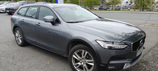 Volvo V90 Cross Country vaihtoauto