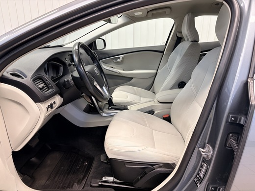 Volvo V40 vaihtoauto