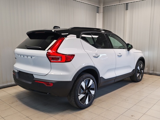 Volvo EX40 vaihtoauto