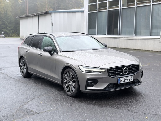 Volvo V60 vaihtoauto
