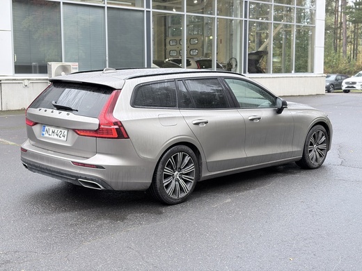 Volvo V60 vaihtoauto