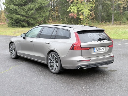 Volvo V60 vaihtoauto