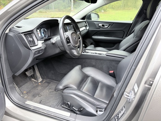 Volvo V60 vaihtoauto