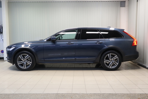 Volvo V90 Cross Country vaihtoauto