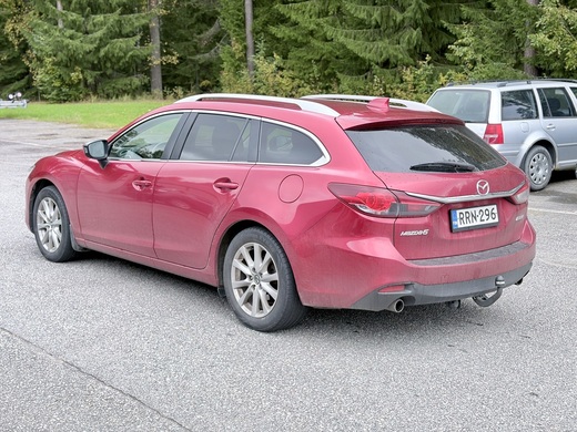 Mazda 6 vaihtoauto