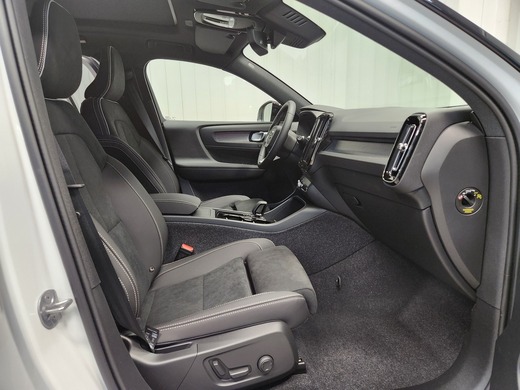 Volvo EX40 vaihtoauto