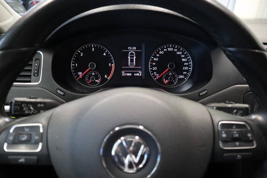 Volkswagen Jetta vaihtoauto