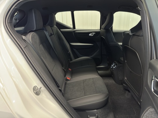 Volvo EX40 vaihtoauto