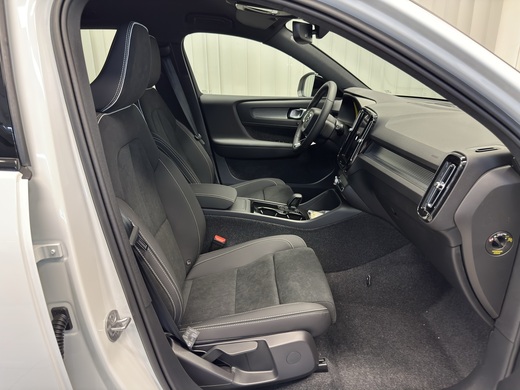 Volvo EX40 vaihtoauto