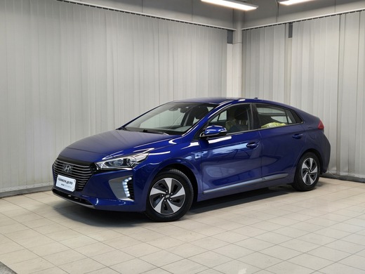 Hyundai IONIQ hybrid vaihtoauto