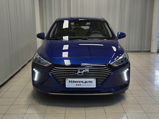 Hyundai IONIQ hybrid vaihtoauto