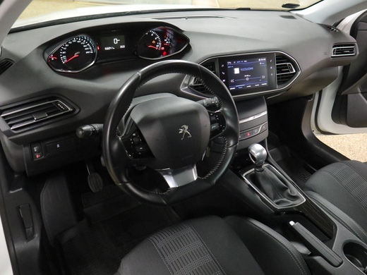 Peugeot 308 vaihtoauto