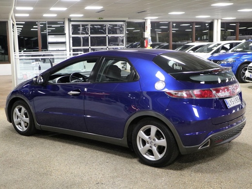 Honda Civic vaihtoauto