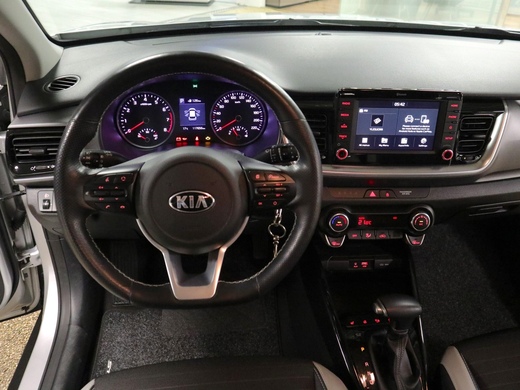 Kia Stonic vaihtoauto