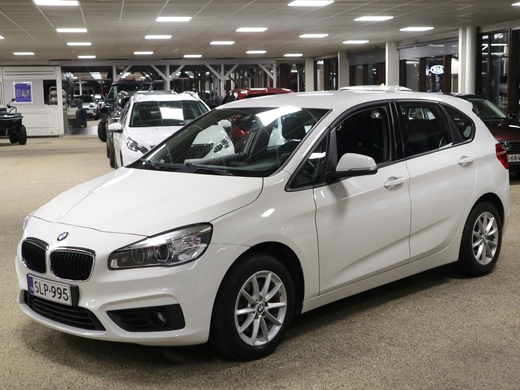 BMW 218 vaihtoauto