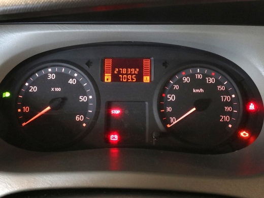 Nissan Primastar vaihtoauto