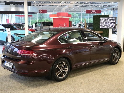 Volkswagen Passat vaihtoauto