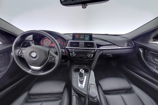 BMW 320 vaihtoauto